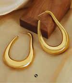 Load image into Gallery viewer, Drip Drops - Gold Teardrop Hoops

